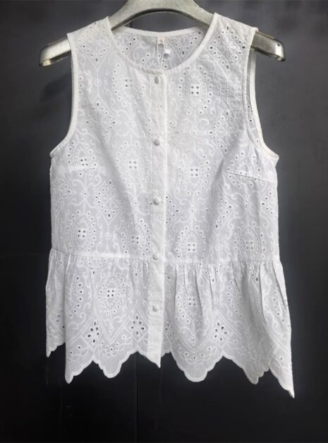 White Blouse (6) White Blouse (6)