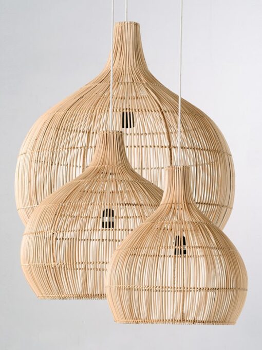 Lampada a sospensione in rattan in stile boho-chic