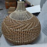 lampe-suspendue-en-rotin-vintage-a-design-retro-2
