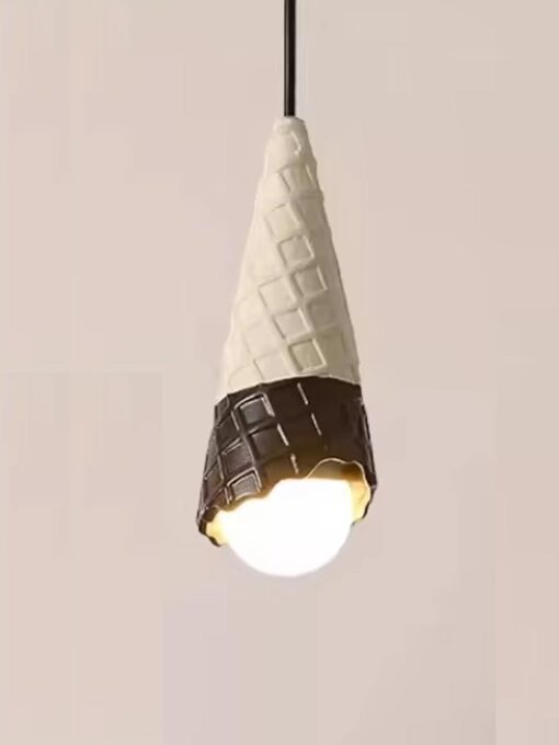 Lampada a sospensione in ceramica "Cono gelato" bianco / marrone cioccolato