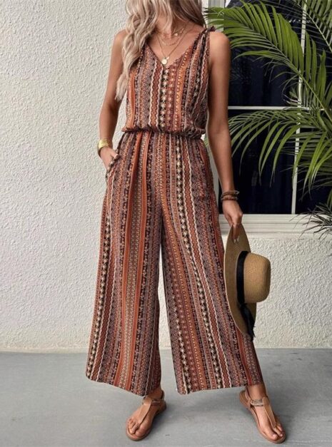 Beige Jumpsuit (3) Beige Jumpsuit (3)